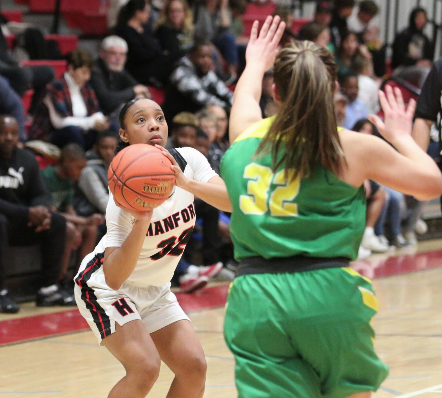 Gallery: Sierra Pacific sweeps season series, beats Hanford 79-58